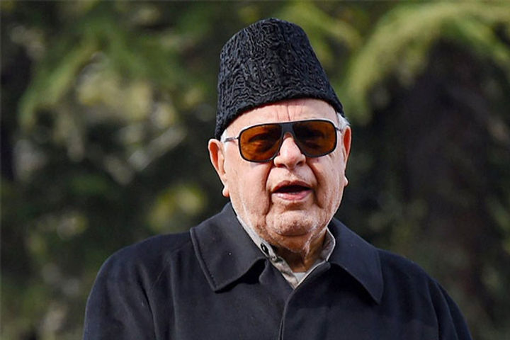 Farooq Abdullah not allowed to leave home