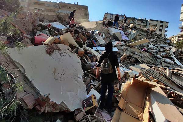17 people killed, 709 injured in earthquake in Turkey