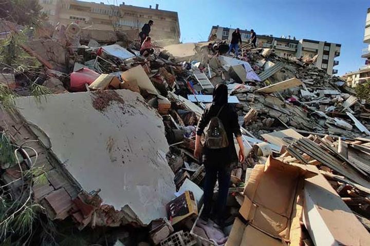 17 people killed, 709 injured in earthquake in Turkey