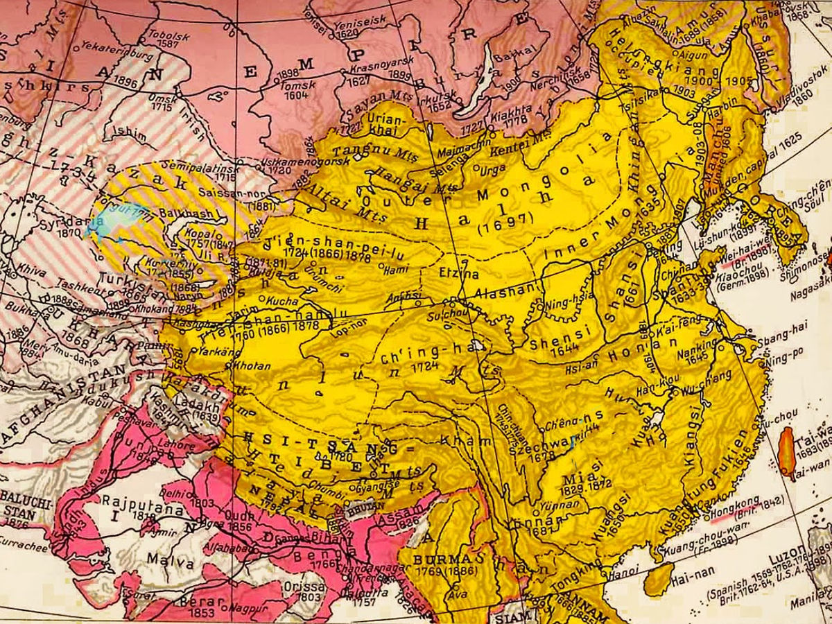 Западный край китай. Карта Китая 18 век Империя Цин. Китай 17 век карта. Цинская Империя в Китае в 18 веке. Карта Империя цин17 века.