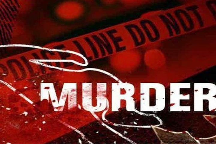 West Bengal A Man Killed Four Man By Beating With The Help Of Cane In Asansol