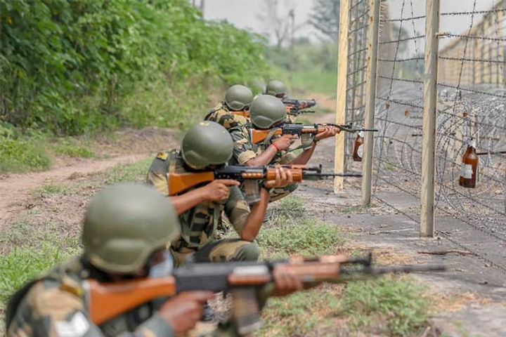 Pakistan Violates Ceasefire On LOC Near Tangdhar Sector Pakistan Violates Ceasefire On LOC Near Tangdhar Sector
