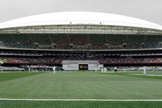 Fresh COVID-19 cases in South Australia jeopardise Adelaide Test