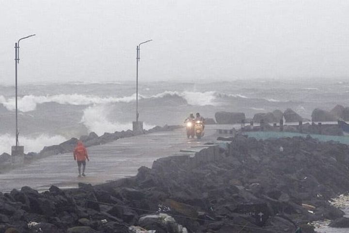 Cyclone Nivar Hits Tamil Nadu And Puducherry Coast
