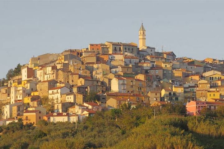 Castropignano became the first village in the world to offer the cheapest house in Italy.