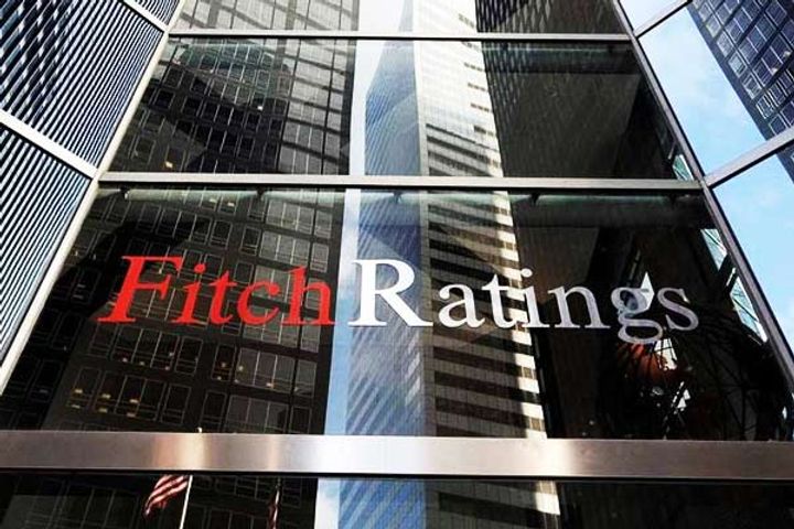 Fitch estimates Indian economy may decline by 9.4 percent this financial year