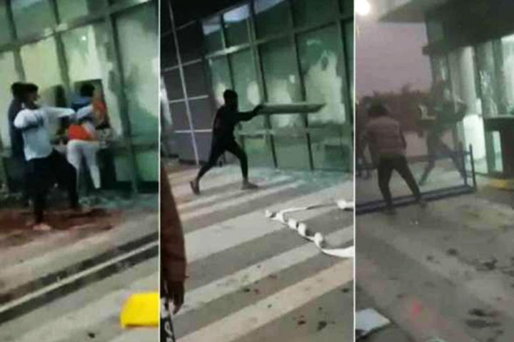 Employees of Taiwanese company vandalize office in Kolar Police resort to lathicharge