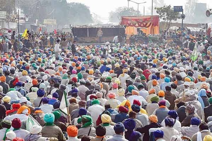 We are being attacked with a gun on farmers' shoulders: Modi's attack on opposition We are being attacked with a gun on farmers' shoulders: Modi's attack on opposition