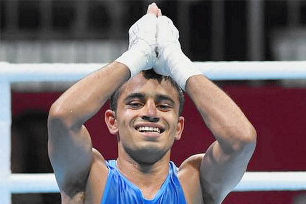 Boxer Amit Panghal, who won gold in Germany's World Cup, raised questions on management