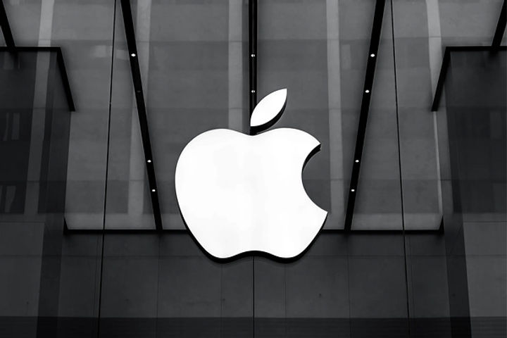 Apple removes app
