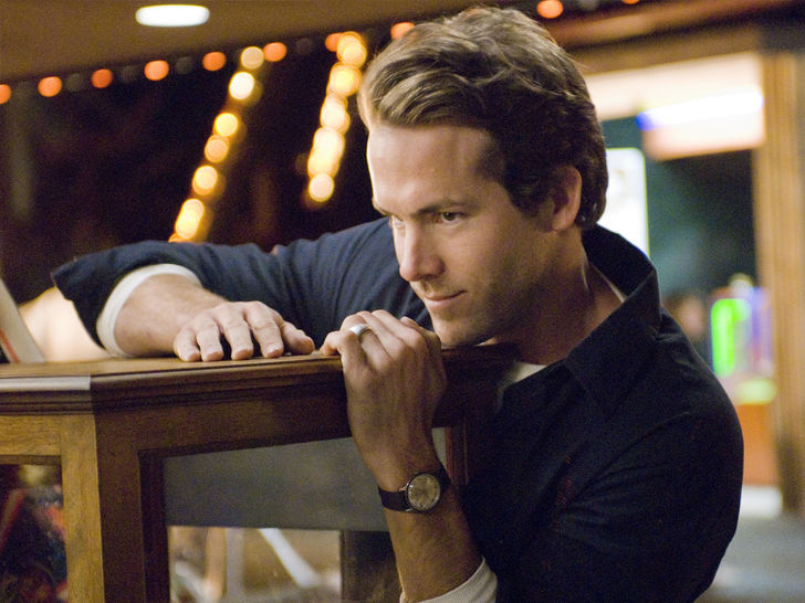 Ryan reynolds as Mike connel Ryan reynolds as Mike connel
