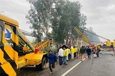 Horrific road accident in Gajraula, container trench overturns, 6 people killed, 12 animals dead