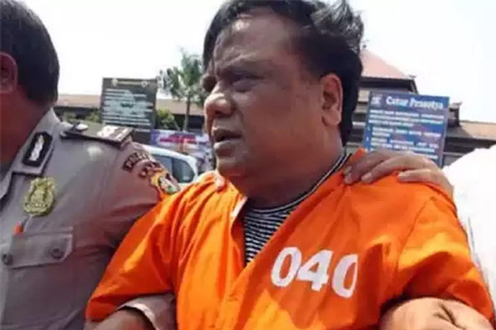Chhota Rajan and 3 others jailed for 2 years for extortion from builder Nandu Wajekar Chhota Rajan and 3 others jailed for 2 years for extortion from builder Nandu Wajekar