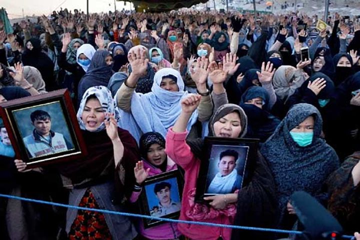 Hazara Muslims murdered in Pakistan, protest against Imran's government