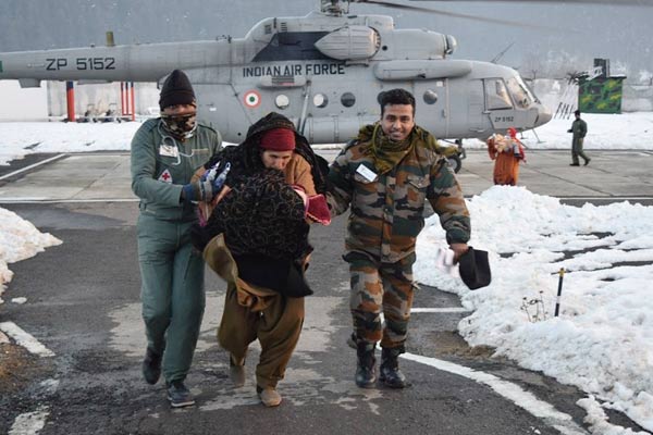 Army and Air Force air lift 7 patients from Tangdhar