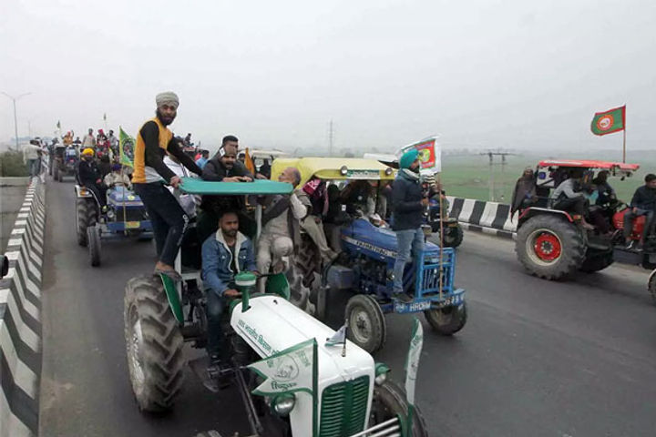 Tractor rally by farmers 