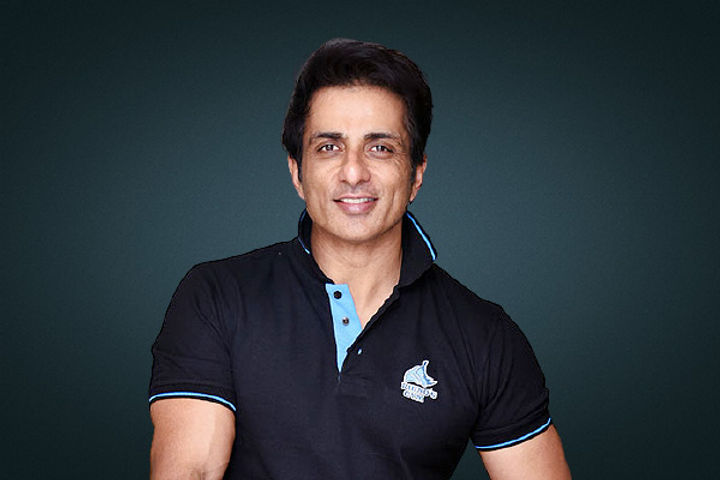 BMC accused Sonu Sood BMC accused Sonu Sood