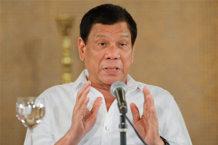 Duterte says presidency not for women
