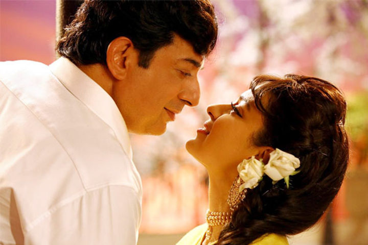 Kangana revives Thalaivis romantic photo on MGRs Birth Anniversary