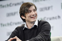 Elon Musk grills Robinhood CEO