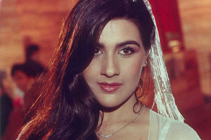 Actress Amrita Singh celebrating 63rd birthday today