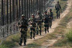 Firing between BSF and Pakistani smugglers, 14 packets of heroin recovered at border
