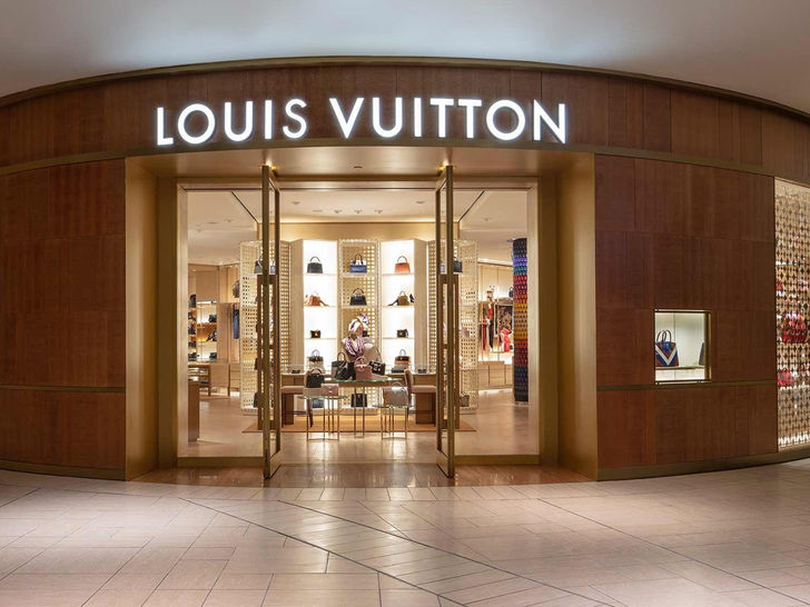 Louis Vuitton   