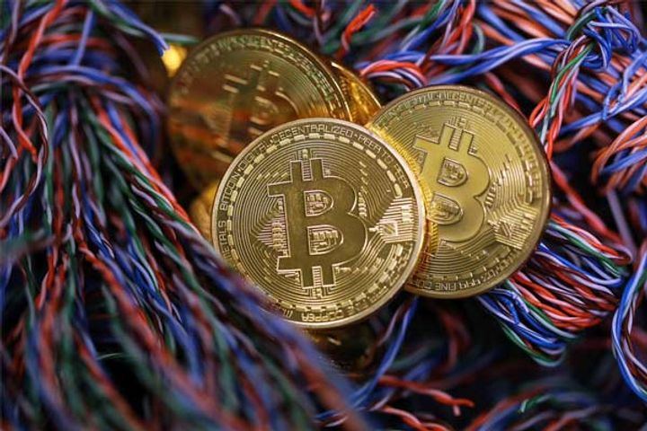 For the first time the price of a bitcoin crossed 50 thousand dollars