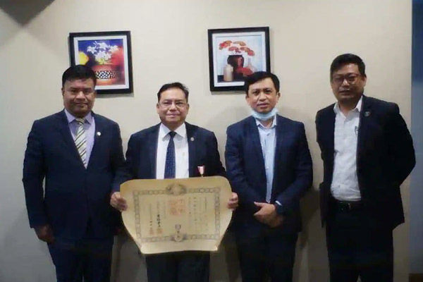 Manipur doctor gets Japan&ampamprsquos highest honour