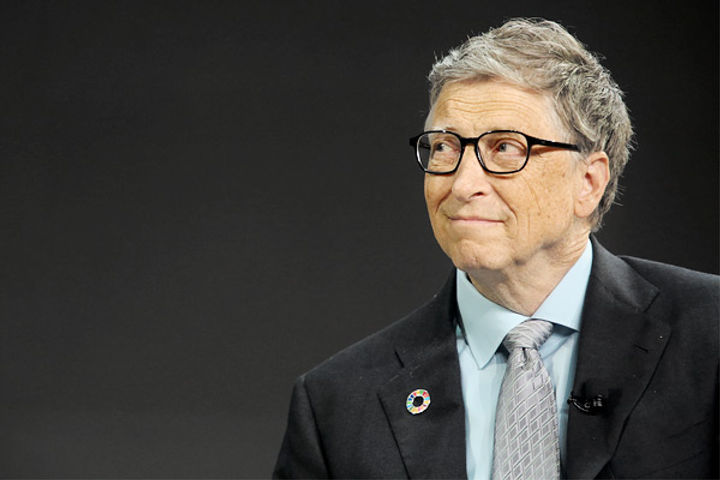 Bill Gates on synthetic tweet