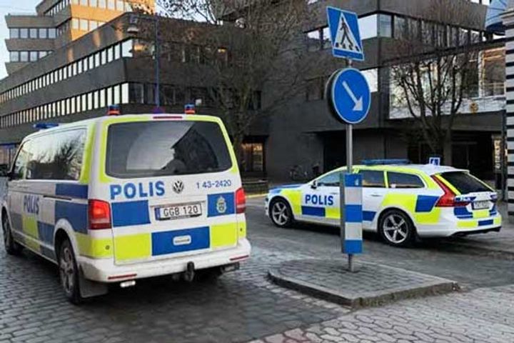 Eight people stabbed in Sweden