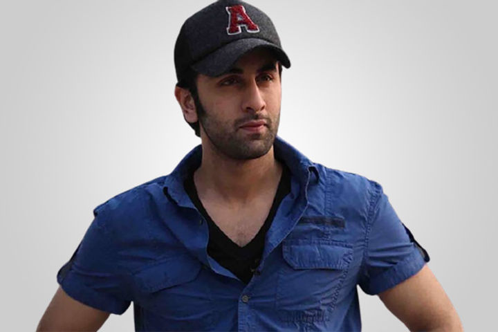 Now Ranbir Kapoor becomes corona infected also met Alia and Ayan on the set of Brahmastra