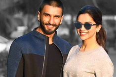 Deepikas entry in Ranveers special song of Circus