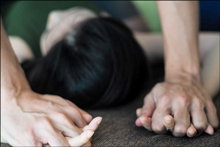 After seeing the photo on Facebook, after 17 years in Indore, the woman lodged a case of rape After seeing the photo on Facebook, after 17 years in Indore, the woman lodged a case of rape