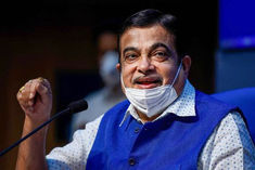 814 crore revenue loss due to farmers performance says Gadkari