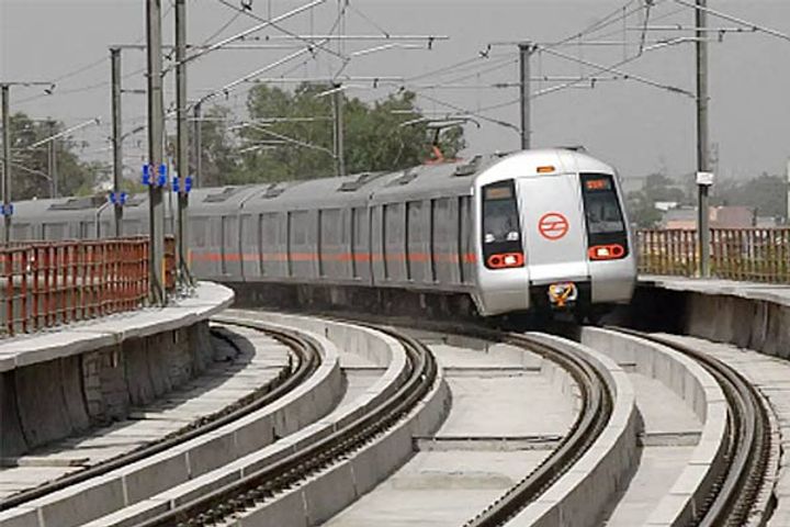 Metro stations closed in Delhi open, India will remain closed till 6 pm