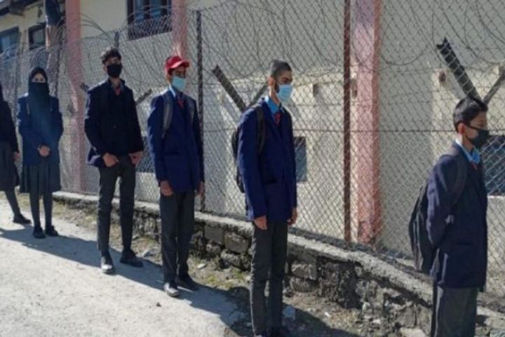 Children Left School In Jammu And Kashmir