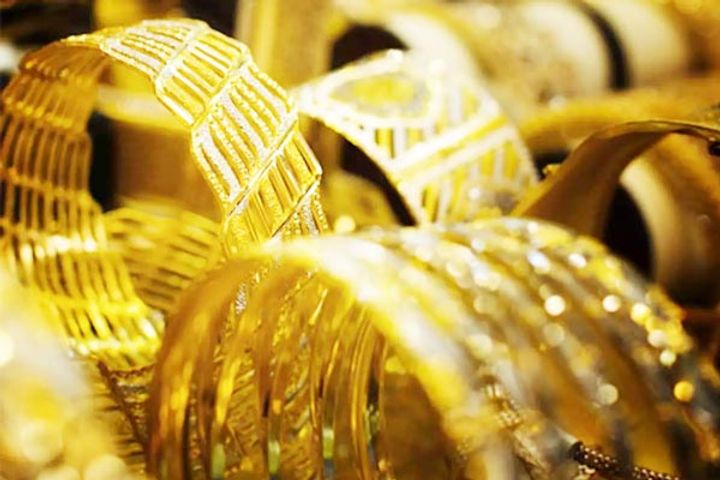 Nearly 11 thousand cheaper gold futures from the highest level