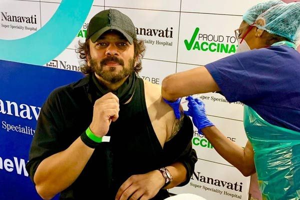 Rohit Shetty Takes First Dose Of Corona Vaccine At Nanavati Hospital