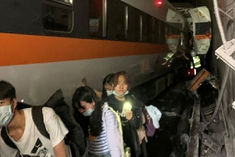 Train crashes in Taiwan At least 36 people have died after a train derailed on Friday in eastern Tai