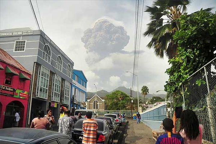 Volcano erupts in southern Caribbean