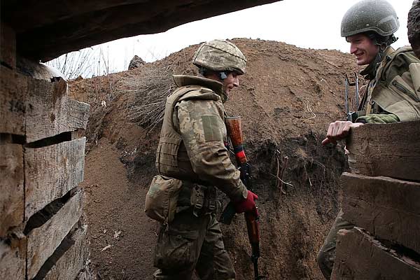Russian troops buildup near Ukraine