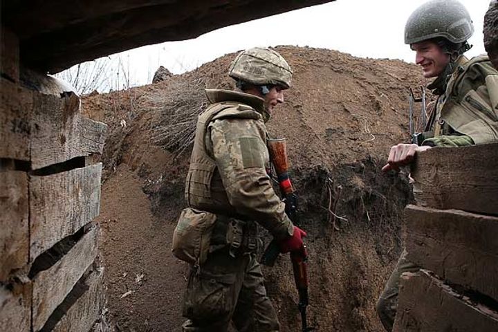 Russian troops buildup near Ukraine