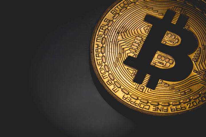 1 bitcoin price reached 64600 Dollar