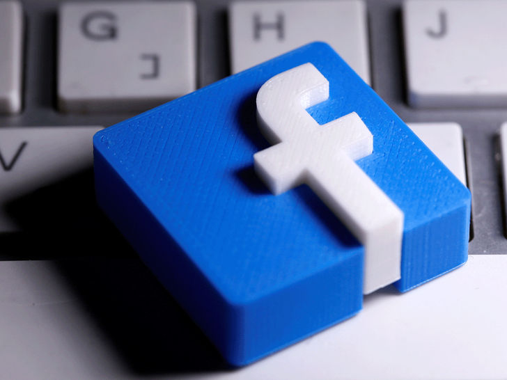 Facebook Facebook