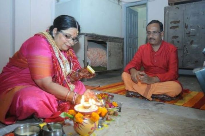 UP Deputy CM Dinesh Sharma and his wife became corona infected UP Deputy CM Dinesh Sharma and his wife became corona infected