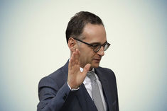 German foreign minister on de coupling 