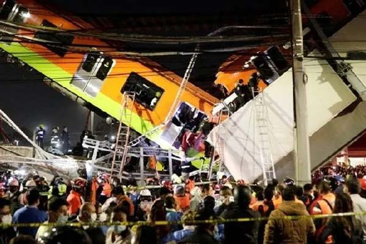 Mexico City rail overpass collapses