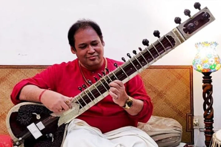 Famous sitarist Prateik Chaudhary dies due to corona infection Famous sitarist Prateik Chaudhary dies due to corona infection