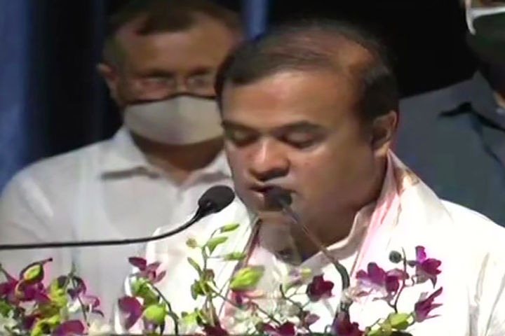Himanta Biswa Sarma takes oath as CM Himanta Biswa Sarma takes oath as CM